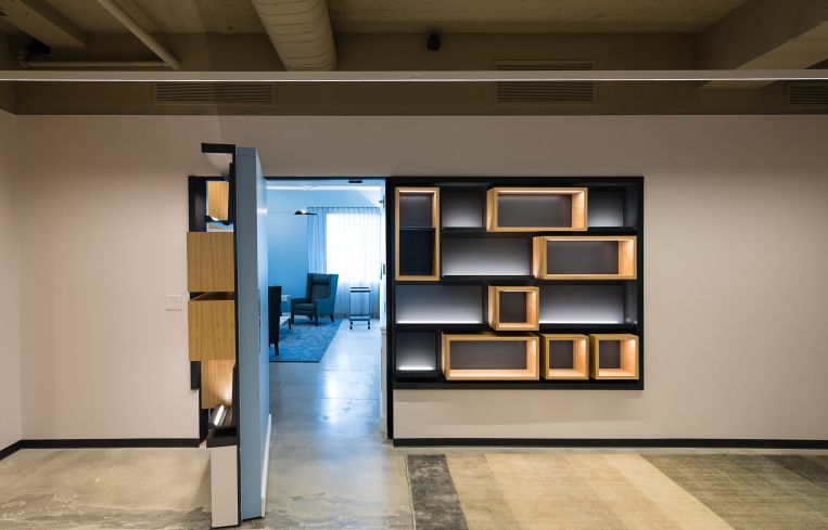 The 25th floor also has a a hidden meeting room for employees or for the publisher to entertain visiting authors.