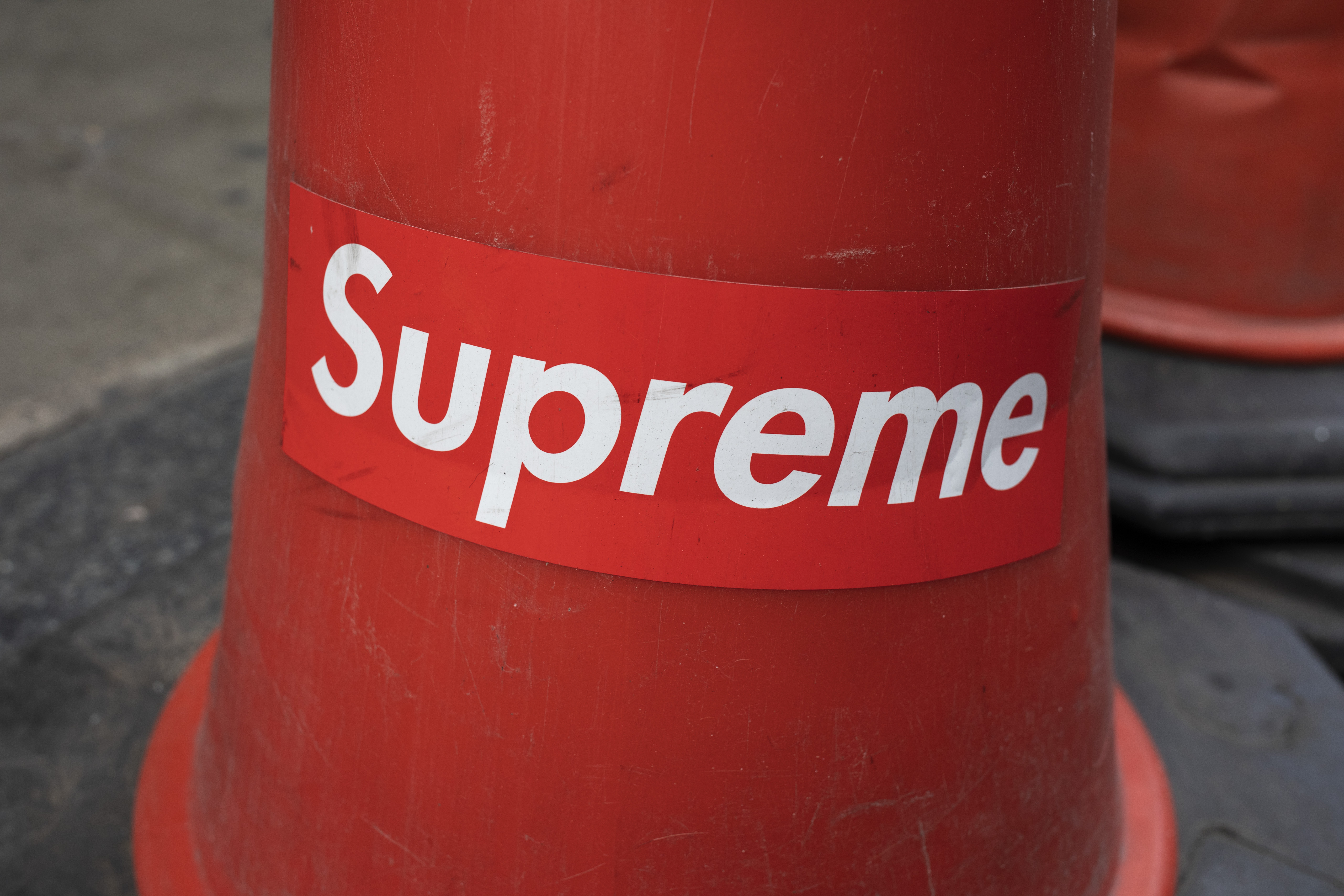 Streetwear brand outlet supreme