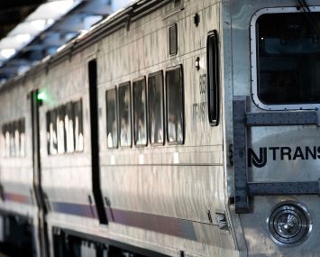 NJ Transit has frequently cancelled and delayed trains on the Pascack Valley and Port Jervis lines in the Hudson Valley, leading to declining ridership.