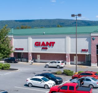 A Giant Foods Store. 