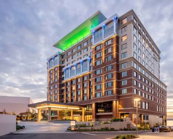 Hyatt Regency Lake Washington.