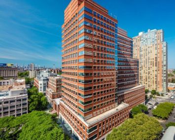 15 MetroTech