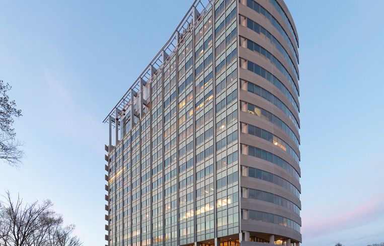 2941 Fairview Park Drive