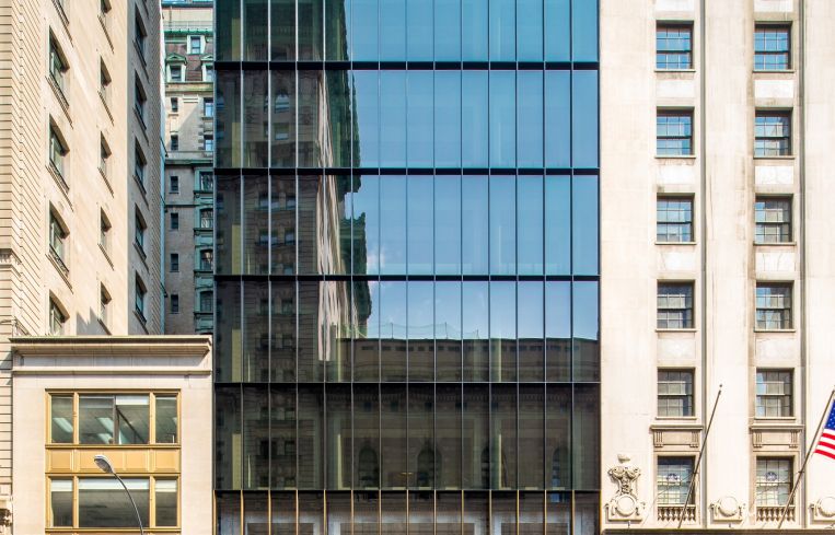693 Fifth Avenue