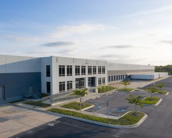 Mid-Atlantic Commerce Center