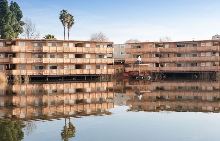 A prominent Bay Area family trust purchased a 102-unit garden-style property in the city of Concord in the San Francisco Bay Area.
