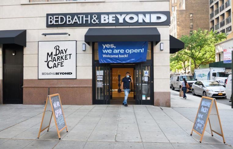 Bed Bath & Beyond