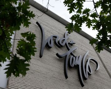 Lord & Taylor