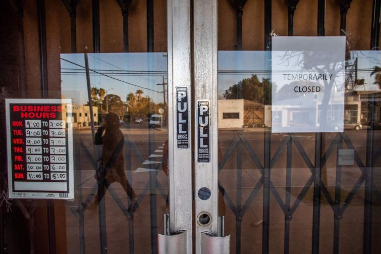 A framing art gallery is closed in Venice Beach in Los Angeles during the pandemic.