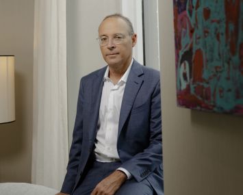 Miki Naftali.