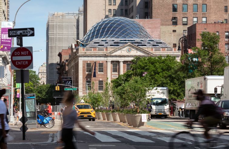 However, the inside of the building—which was most recently an Off-Broadway theater—has been completely gutted to make way for new infrastructure, like elevators, and office and retail space.