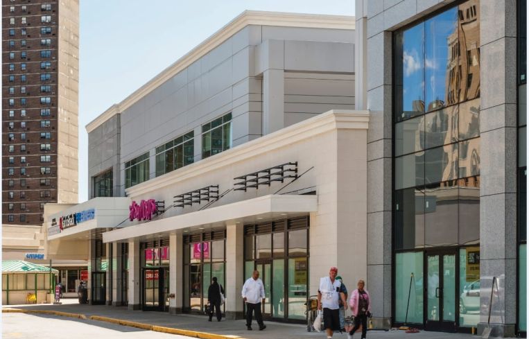 Concourse Plaza
