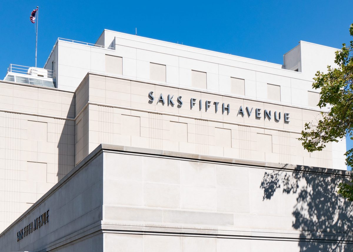 Saks Fifth Avenue store building (Beverly Hills) - Wikipedia