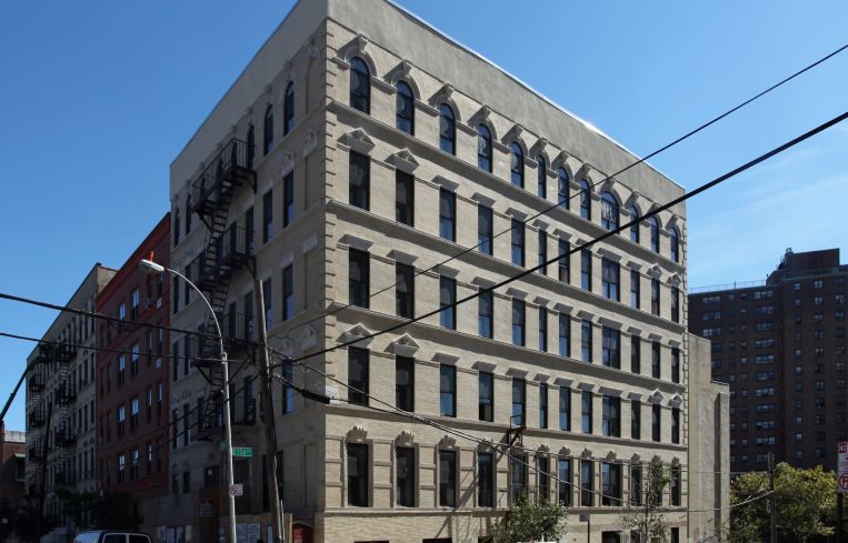 Brookhaven Apartments