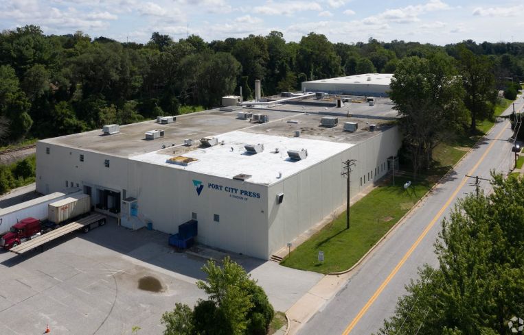 1323 Greenwood Road,