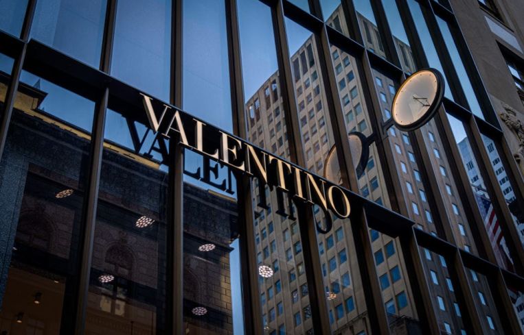 Valentino logo