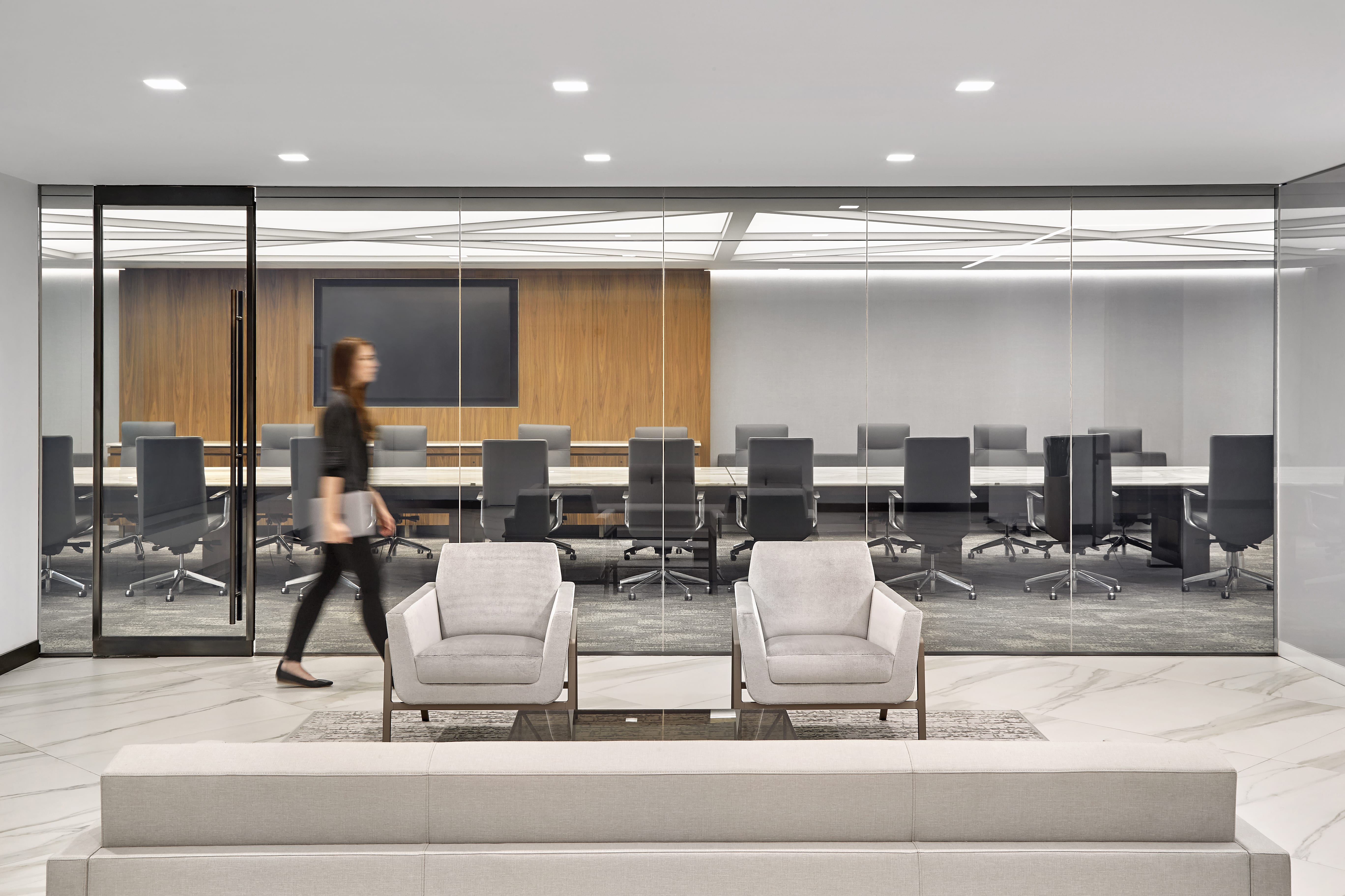 Mizuho s Rockefeller Center Office Aims for Minimalist Modern