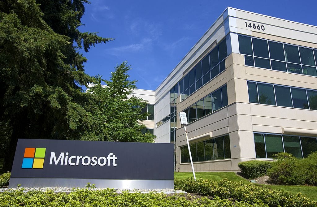 Microsoft Bringing Back More Workers to Headquarters Next Week ...