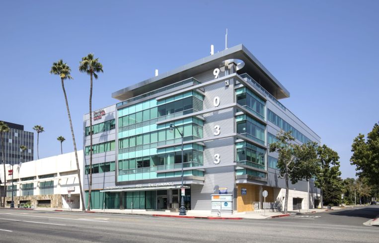 The property on Wilshire Boulevard is anchored by USC’s Keck Medical Center.