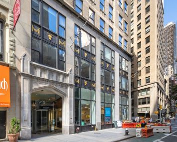 915 Broadway