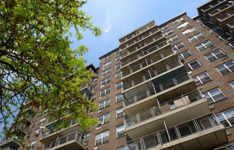 1240 Morrison Avenue