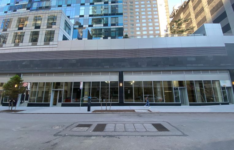 100 Willoughby Street
