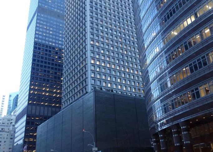 909 Third Avenue