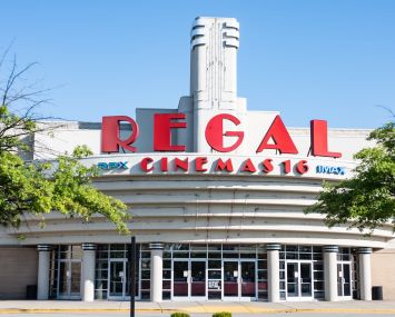 Front entrance to Regal Cinemas 16.