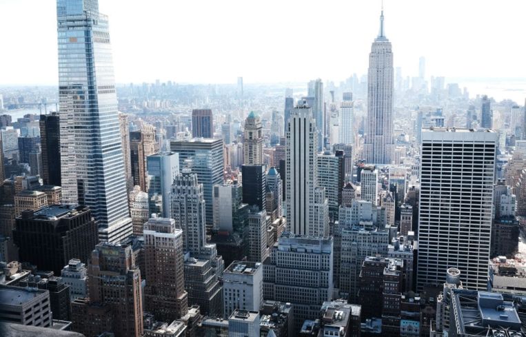 Manhattan's Midtown Offices Remain Largely Empty As Businesses Begin To Consider Returning