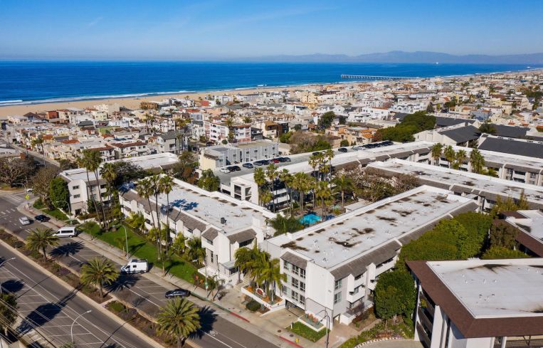 Playa Pacifica was built in 1972 on four acres at 415 Herondo Street.