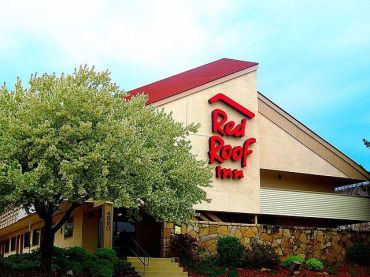 The HomeTowne Studios by Red Roof extended stay hotels in this portfolio performed very well in the 12 months through April 2021, amid the pandemic.
