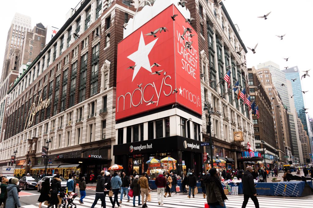 Daily What?! Huge Corner Shopping Bag at Macy's Herald Square