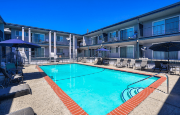 Bristol Apartments in Los Angeles 