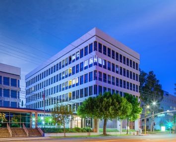 The building at 2701 West Alameda is 90.4 percent leased to a mix of 22 medical tenants.