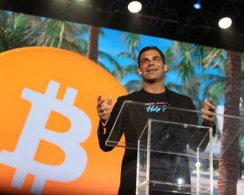 Miami Mayor Francis Suarez speaking at the Bitcoin 2021 Convention in Wynwood.