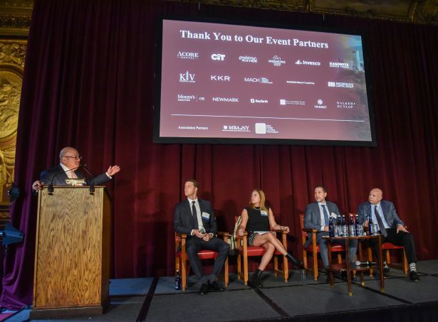 thirdpanelpanel CRE Finance Pros Bullish for 2022