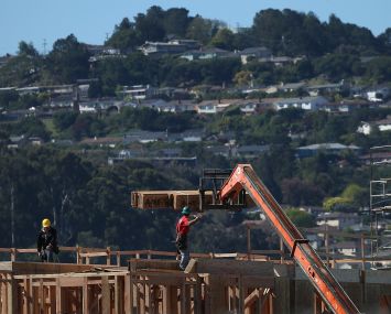 Being a “media capital of the world” continues to drive apartment demand and keep multifamily vacancy rates low in Burbank.
