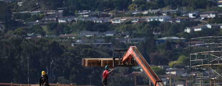 Being a “media capital of the world” continues to drive apartment demand and keep multifamily vacancy rates low in Burbank.