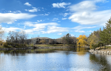 Mallard Lake Apartments. 