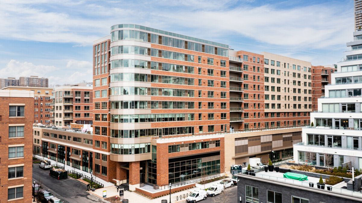 US Bank Lends $135M on The Capstone at Port Imperial in West New York ...