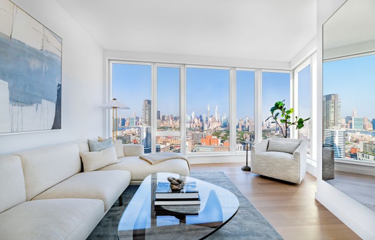 The Manhattan-facing windows of Durst's Sven tower rely on an extremely thin film from View Inc.