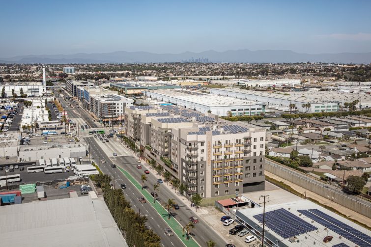 With a relentless housing crisis throughout the region, multifamily rents in Southern California have reached new highs while the number of vacant units has dipped to record lows.