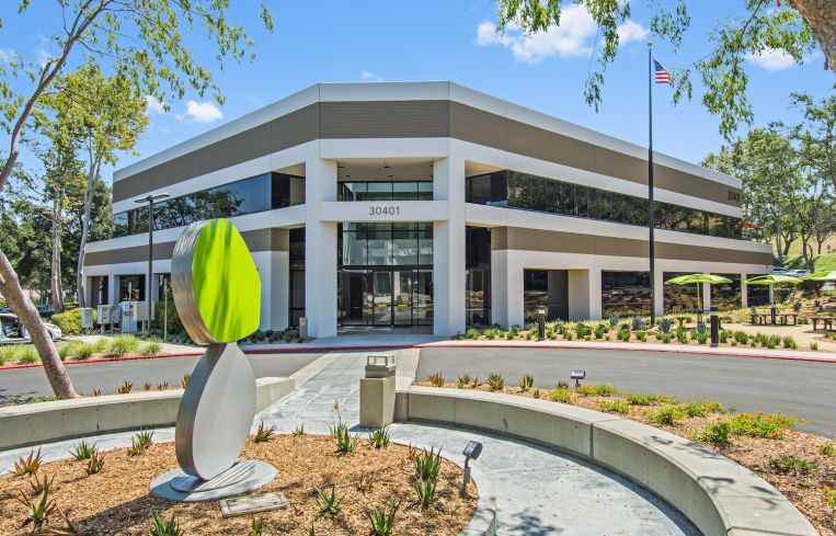 The property, called Agoura Hills Business Park, was completed in 1987 in the city of Agoura Hills.