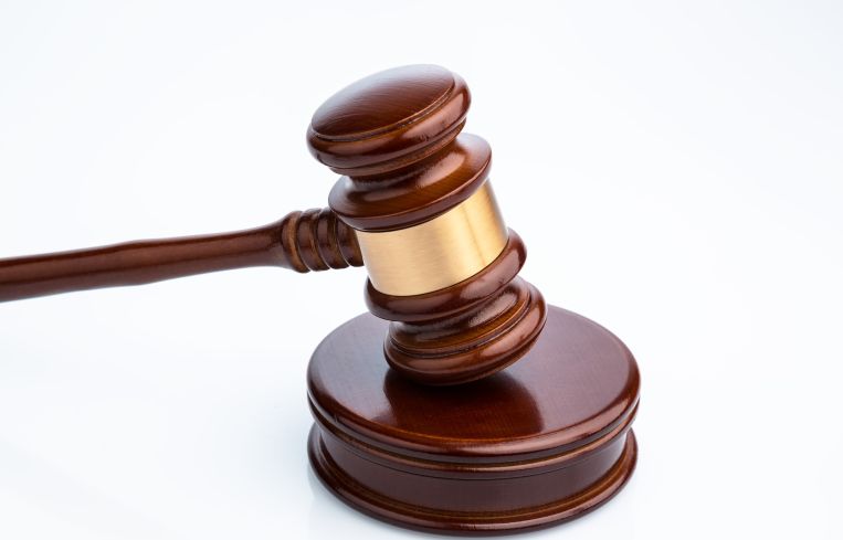 Real estate developer Arman Gabay has agreed to plead guilty to paying off a Los Angeles County employee in exchange for help securing a 10-year government lease worth $45 million.