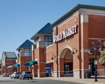 Kingstowne Towne Center.