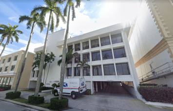 340 Royal Palm Way in Palm Beach.