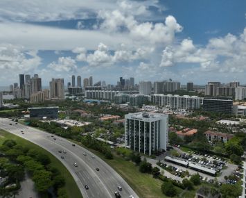 Aventura View.