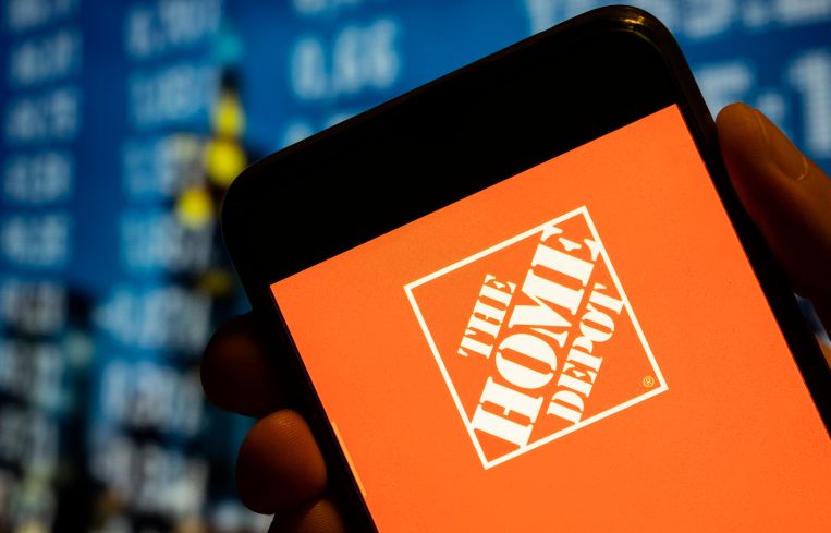 The home improvement retailer has agreed to lease the new 529,866-square-foot asset built by Duke Realty.