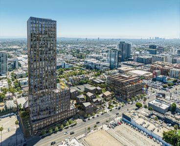 The plan at 6000 Hollywood Boulevard includes adding a 35-story multifamily tower to the district’s skyline, along with a six-story office building and a series of low-rise residential townhome structures near the east end of the Hollywood Walk of Fame.
