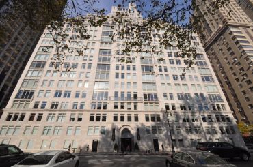 The increase in CMBS retail delinquencies in September was influenced by a $125 million mortgage  secured by 1880 Broadway, an 84,240-square-foot retail condo located on the Upper West Side of Manhattan, defaulting at maturity on Sept. 6. 